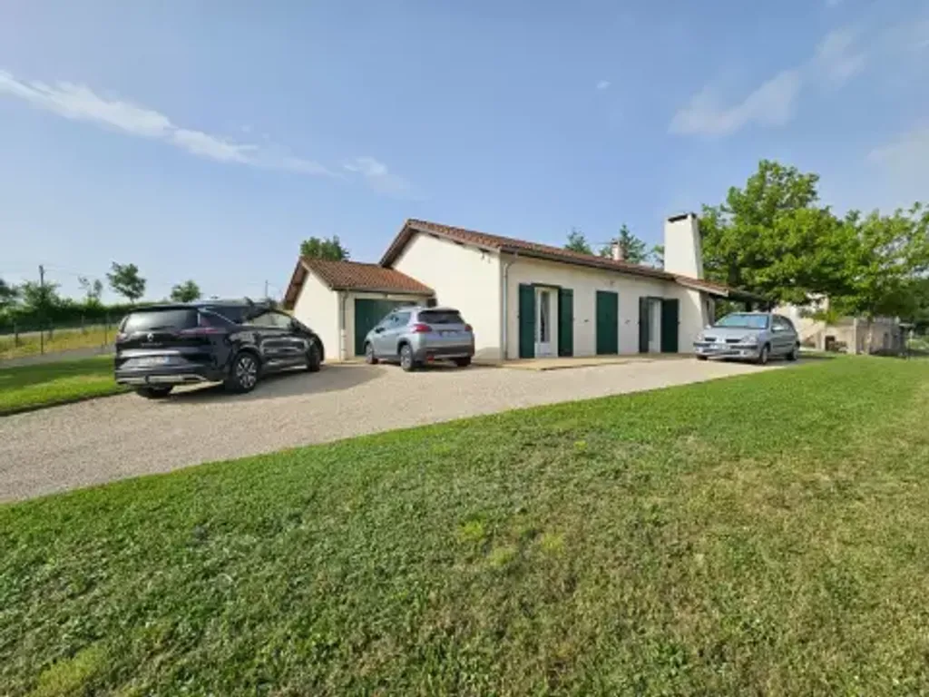 Achat maison à vendre 3 chambres 103 m² - Moissieu-sur-Dolon