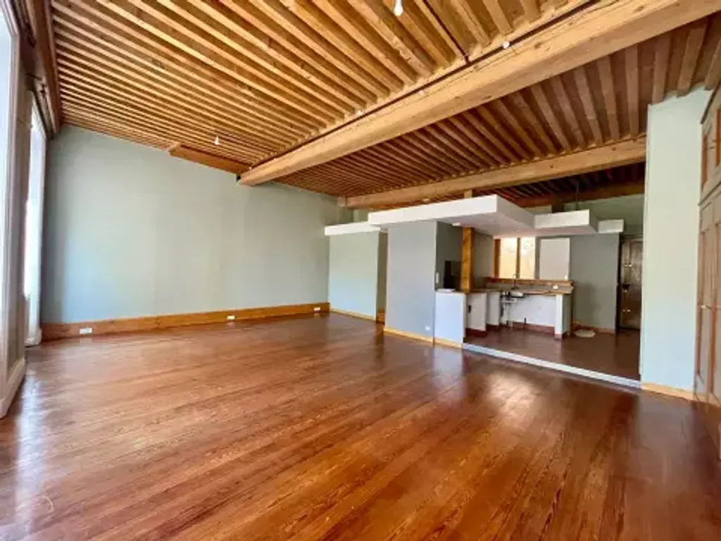 Achat loft à vendre 3 pièces 76 m² - Lyon 7ème arrondissement