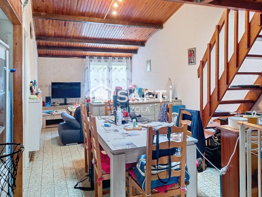 Achat maison à vendre 4 chambres 97 m² - Fosses