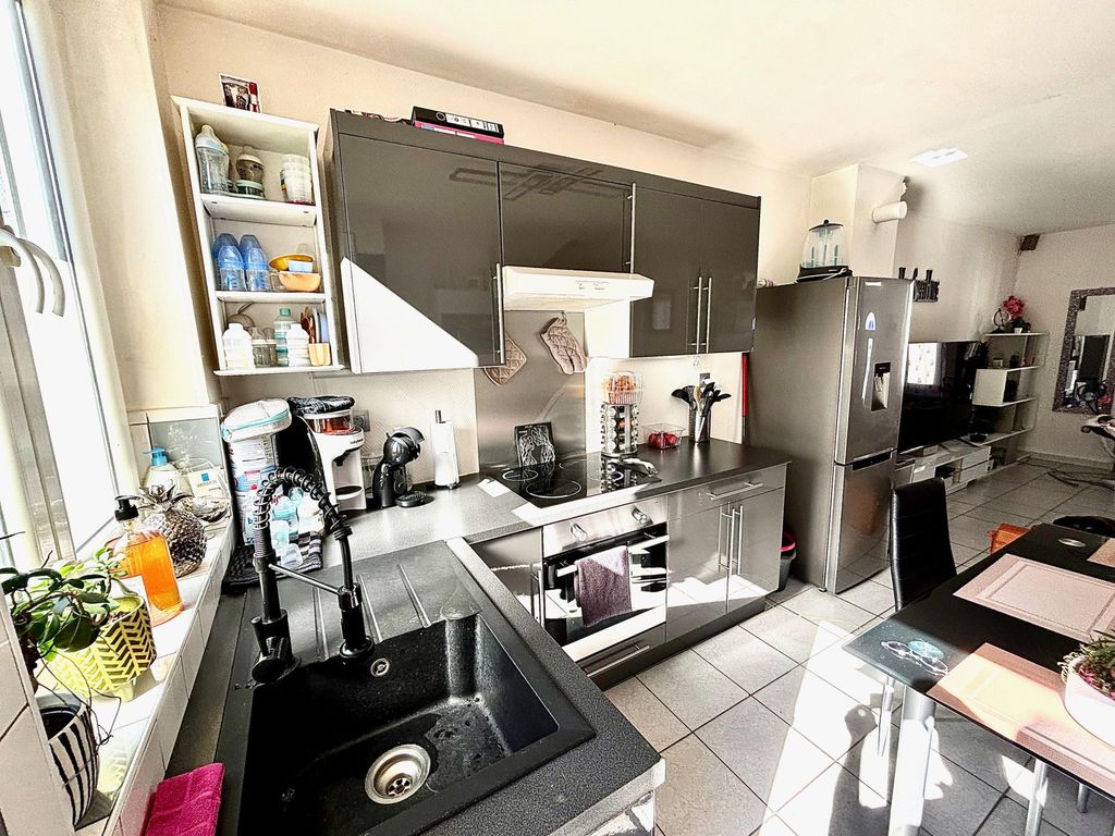 Achat maison à vendre 2 chambres 72 m² - Herserange