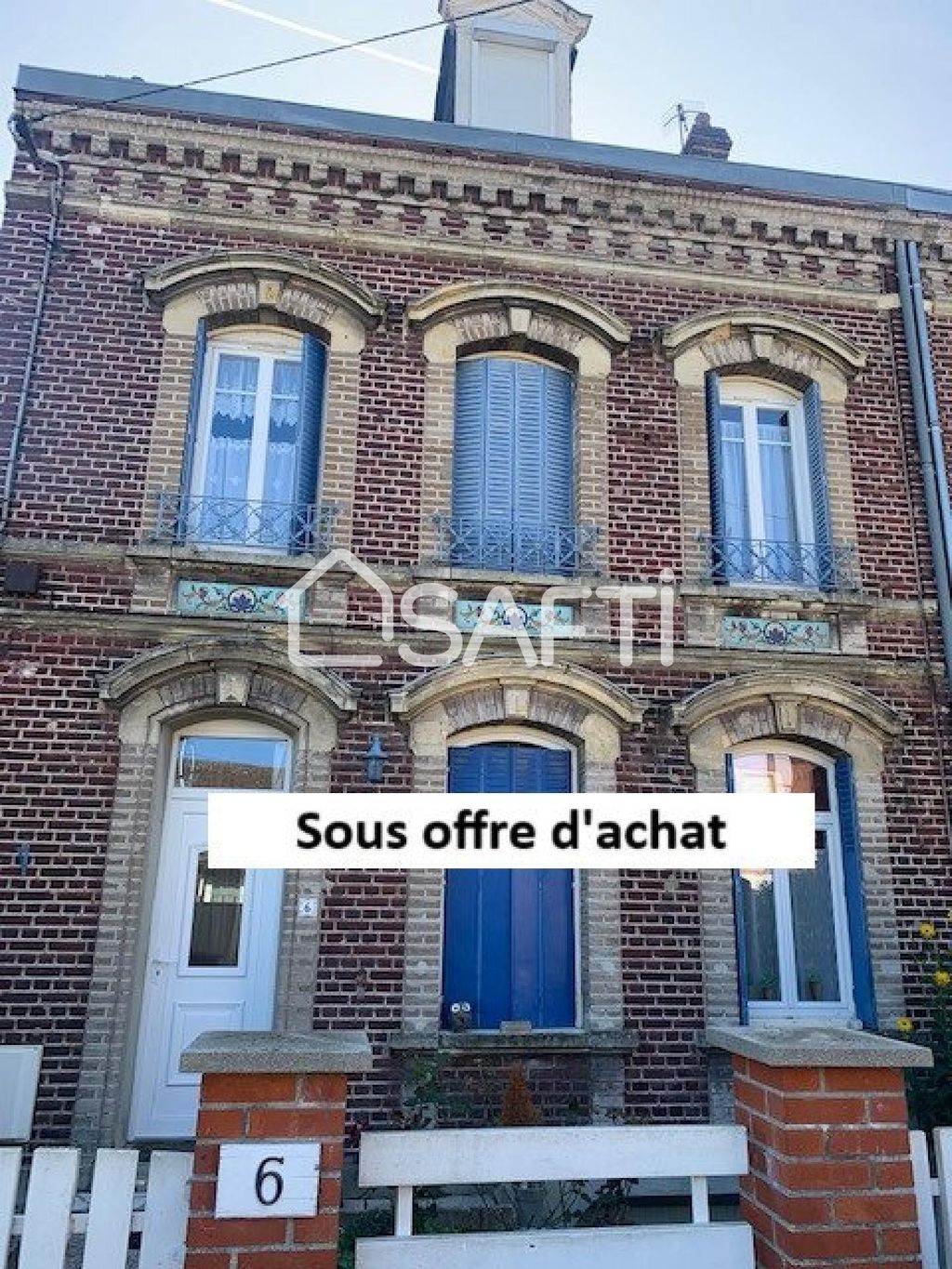 Achat maison à vendre 6 chambres 137 m² - Noyon