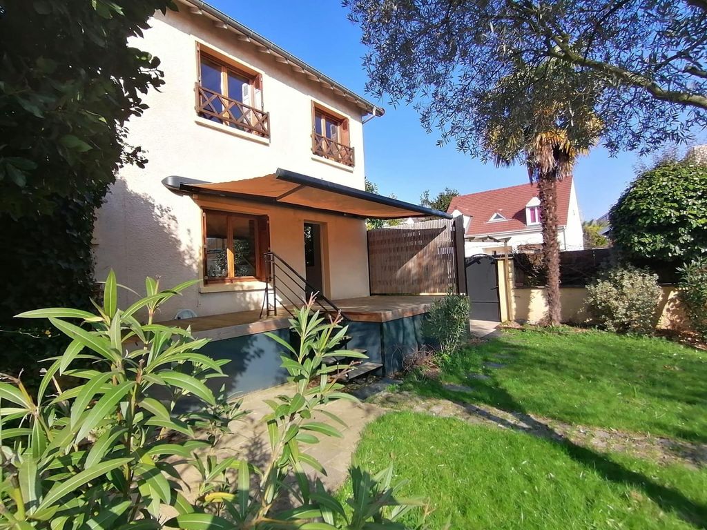 Achat maison à vendre 4 chambres 112 m² - Rungis