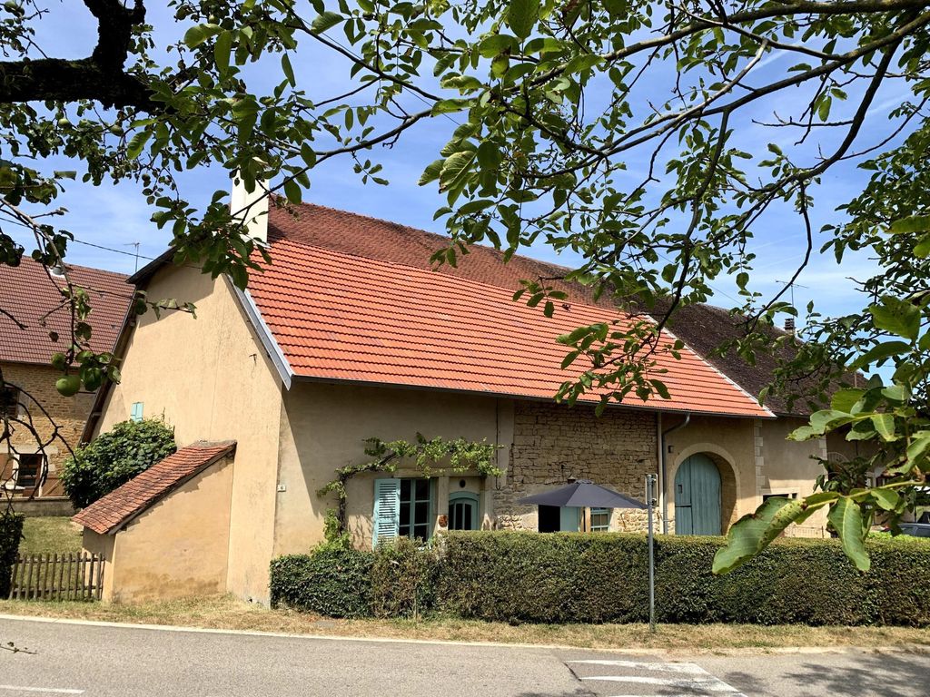 Achat maison à vendre 1 chambre 70 m² - Poligny