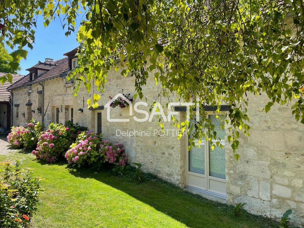 Achat maison à vendre 3 chambres 170 m² - Crépy-en-Valois