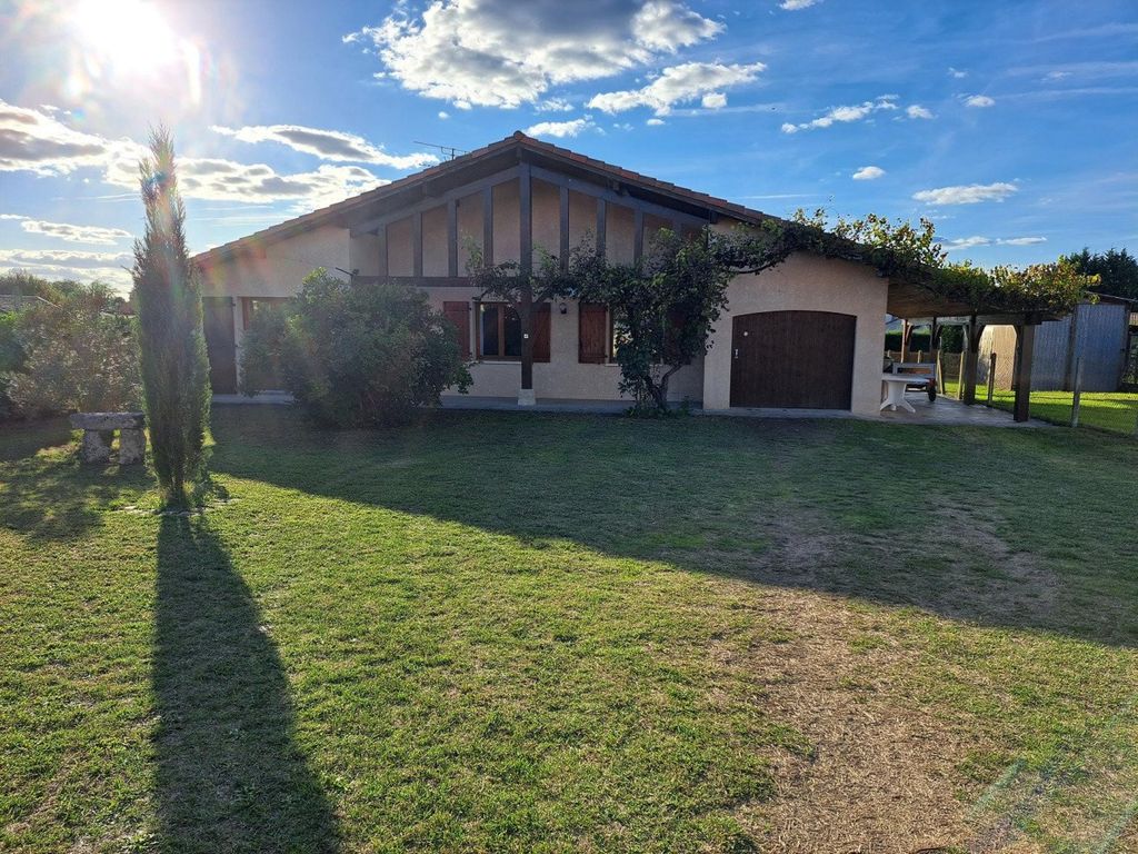 Achat maison à vendre 3 chambres 105 m² - Sarbazan