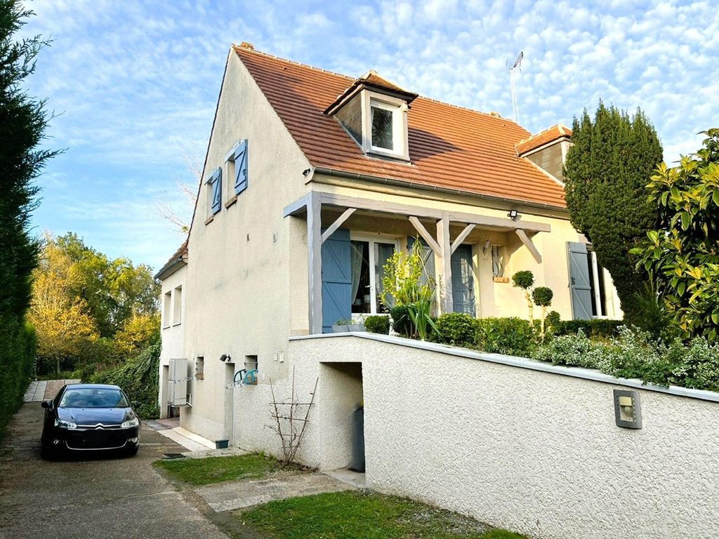 Achat maison à vendre 5 chambres 163 m² - Monceaux