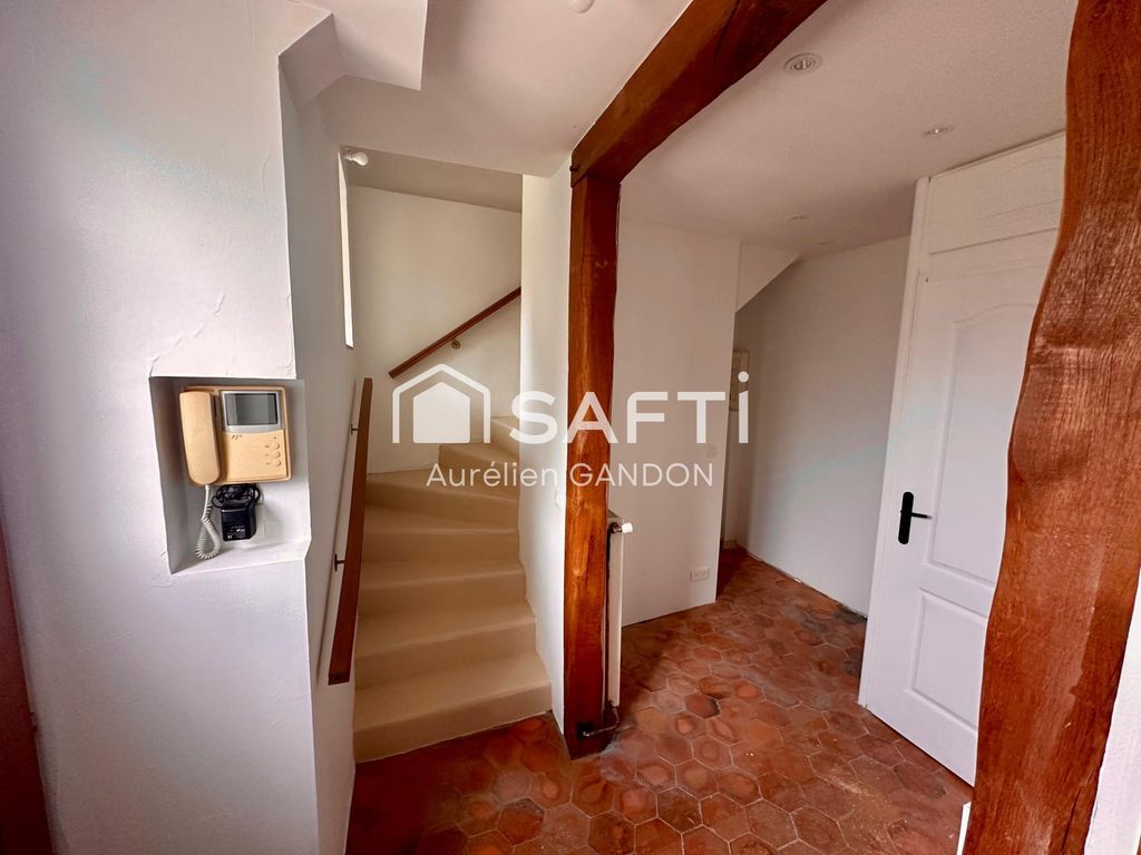 Achat maison à vendre 4 chambres 135 m² - Vernou-la-Celle-sur-Seine