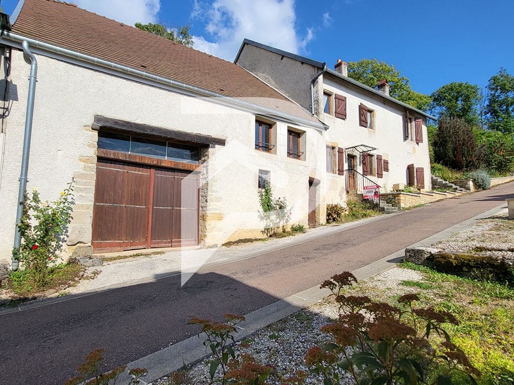 Achat maison à vendre 4 chambres 183 m² - Orcevaux