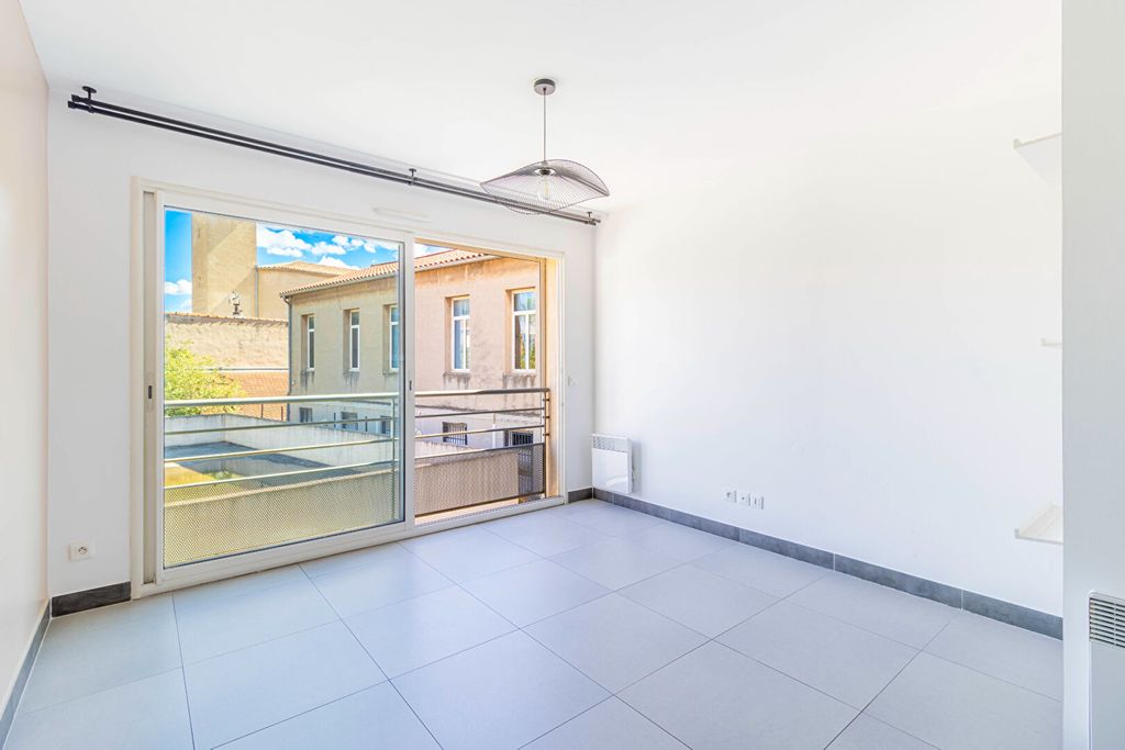 Achat appartement à vendre 2 pièces 44 m² - Marseille 16ème arrondissement