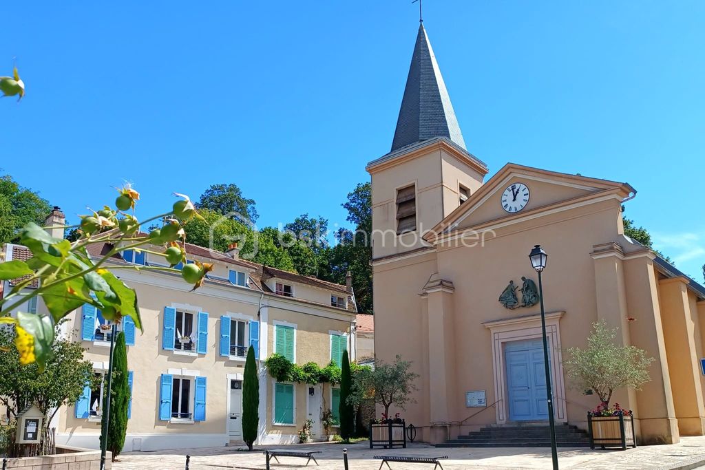 Achat maison 4 chambre(s) - La Celle-Saint-Cloud