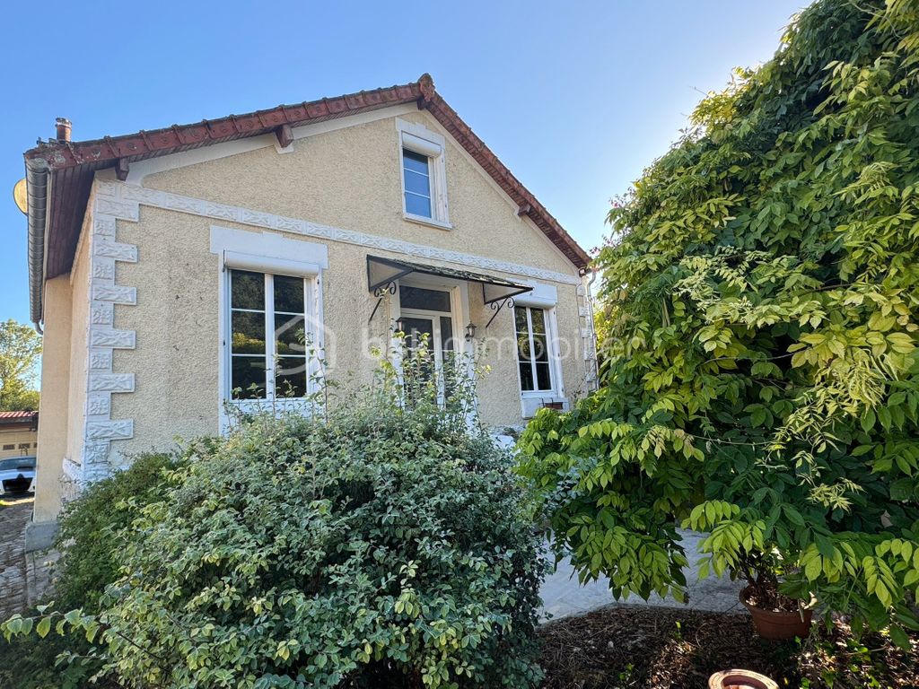 Achat maison à vendre 3 chambres 112 m² - Noisy-sur-École