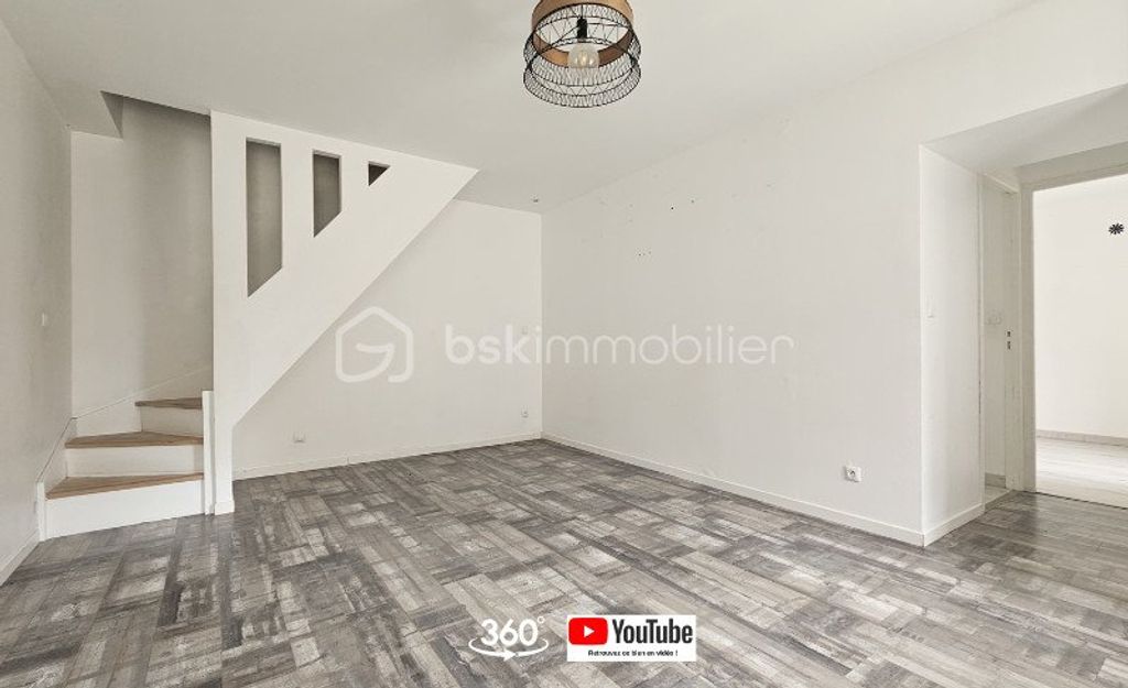 Achat maison à vendre 4 chambres 130 m² - Sougy