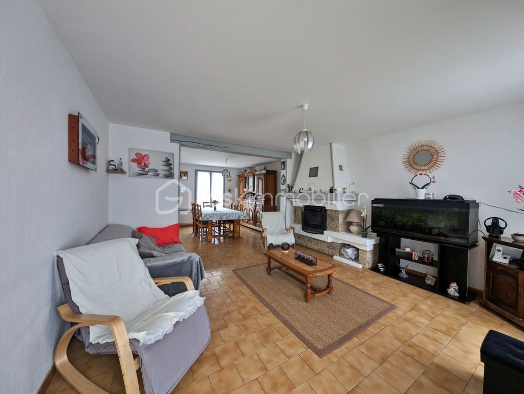 Achat maison à vendre 6 chambres 190 m² - Vernou-la-Celle-sur-Seine