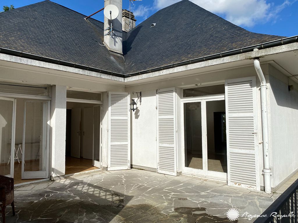 Achat maison à vendre 5 chambres 153 m² - Chambourcy