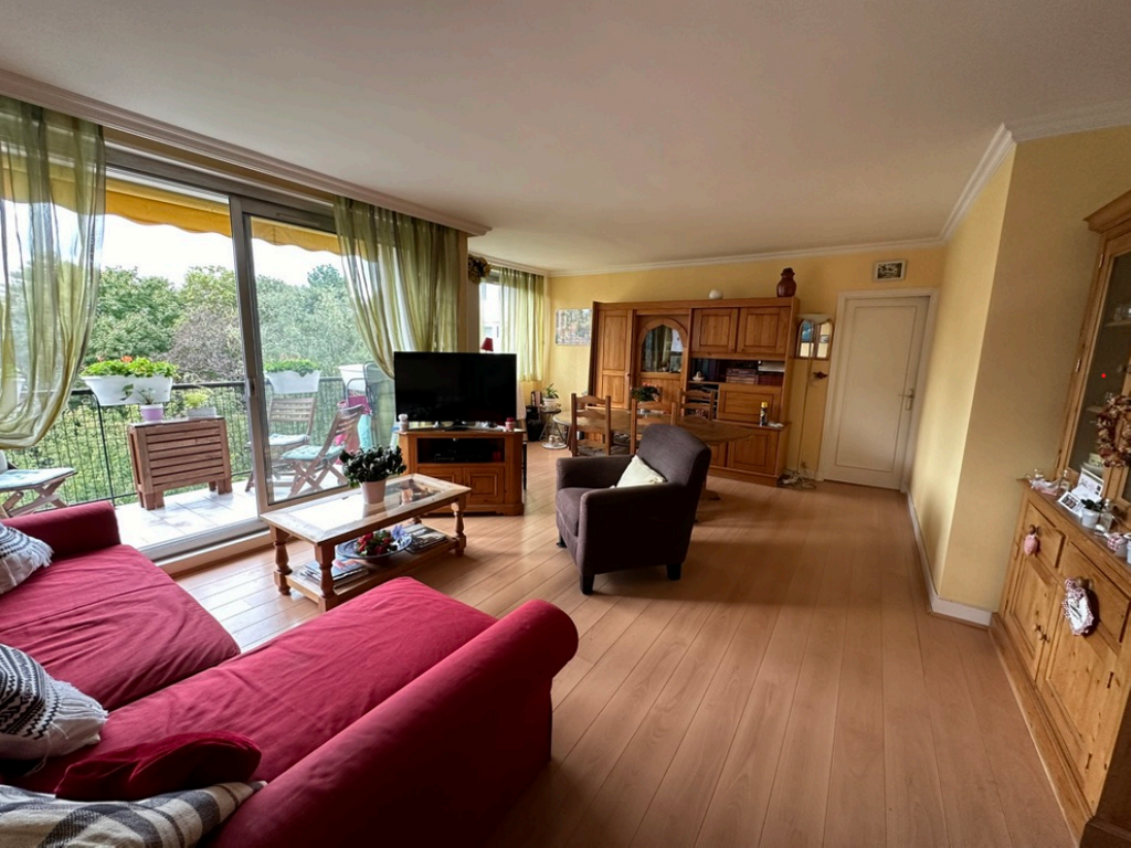 Achat appartement à vendre 5 pièces 77 m² - Marly-le-Roi