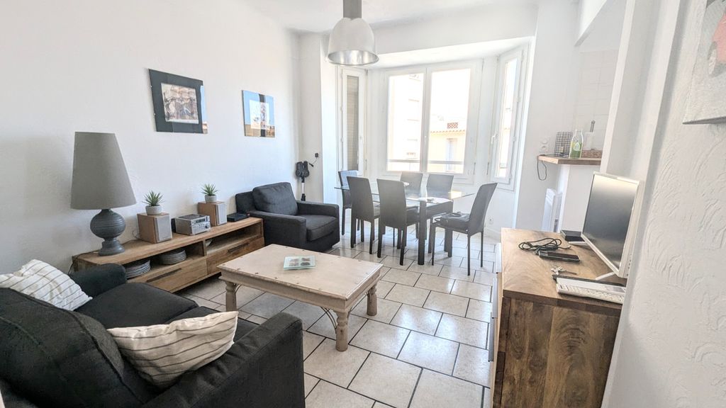 Achat appartement à vendre 4 pièces 56 m² - Saint-Raphaël