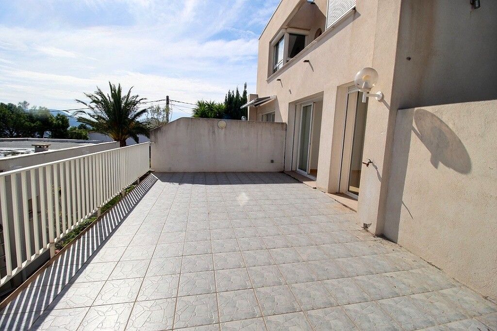 Achat duplex à vendre 3 pièces 86 m² - Marseille 7ème arrondissement