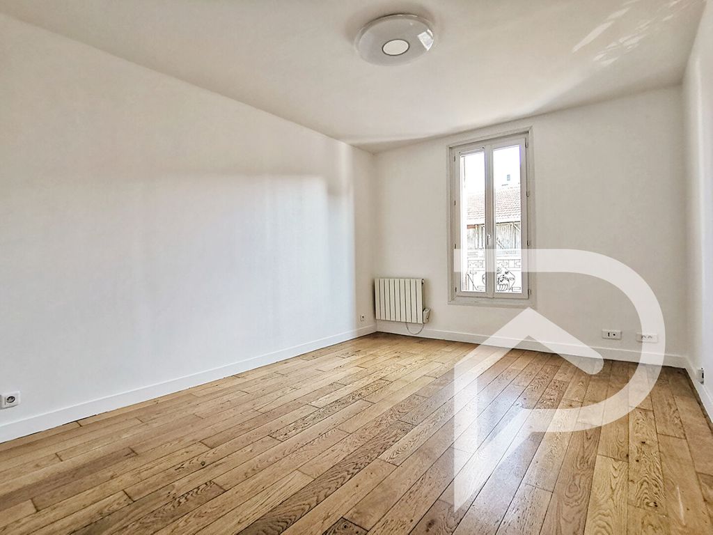 Achat appartement à vendre 2 pièces 32 m² - Ivry-sur-Seine