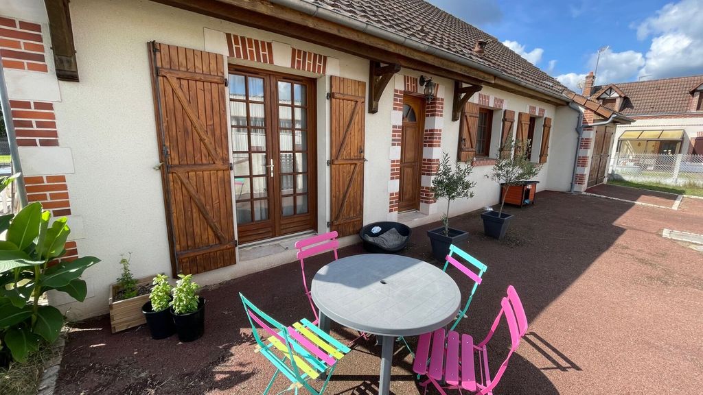 Achat maison à vendre 2 chambres 97 m² - Romorantin-Lanthenay