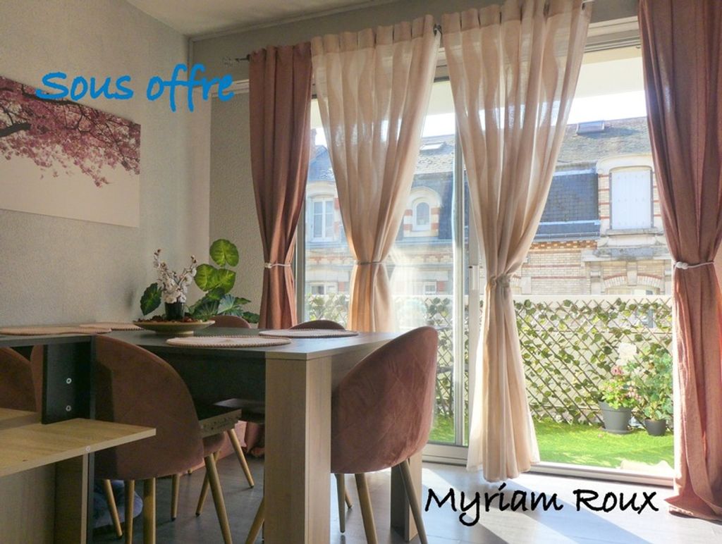 Achat appartement à vendre 2 pièces 42 m² - Orléans