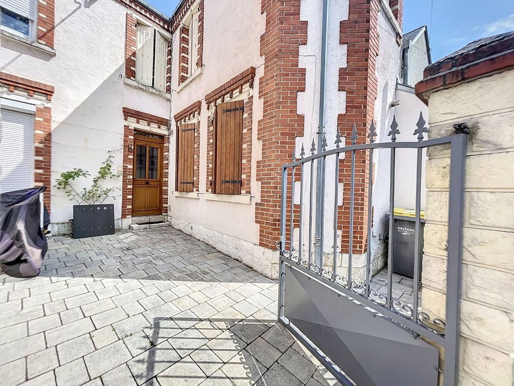 Achat maison à vendre 4 chambres 167 m² - Orléans