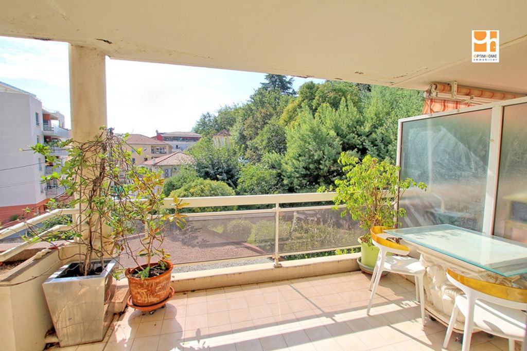 Achat appartement à vendre 3 pièces 66 m² - Cagnes-sur-Mer