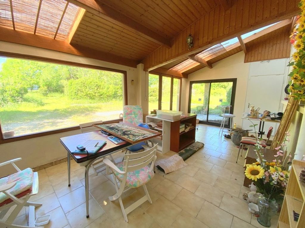 Achat maison à vendre 4 chambres 146 m² - Loulay