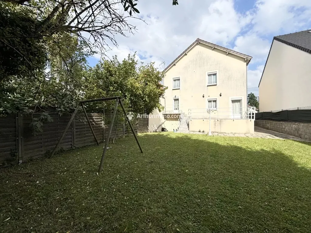 Achat maison à vendre 5 chambres 145 m² - Savigny-sur-Orge