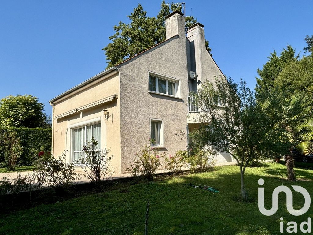 Achat maison à vendre 3 chambres 150 m² - Crégy-lès-Meaux