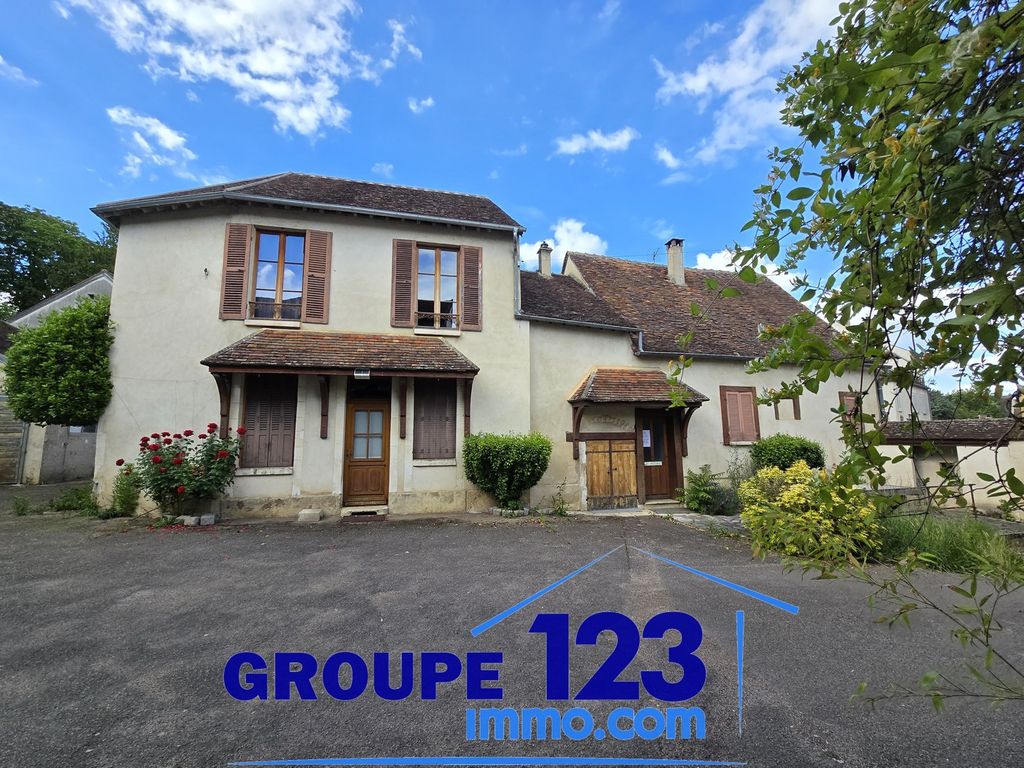 Achat maison à vendre 5 chambres 160 m² - Auxerre