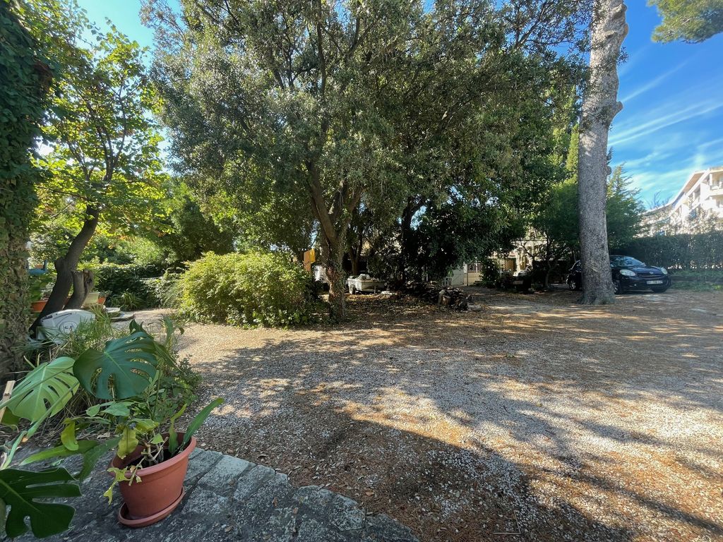 Achat maison à vendre 2 chambres 133 m² - La Seyne-sur-Mer