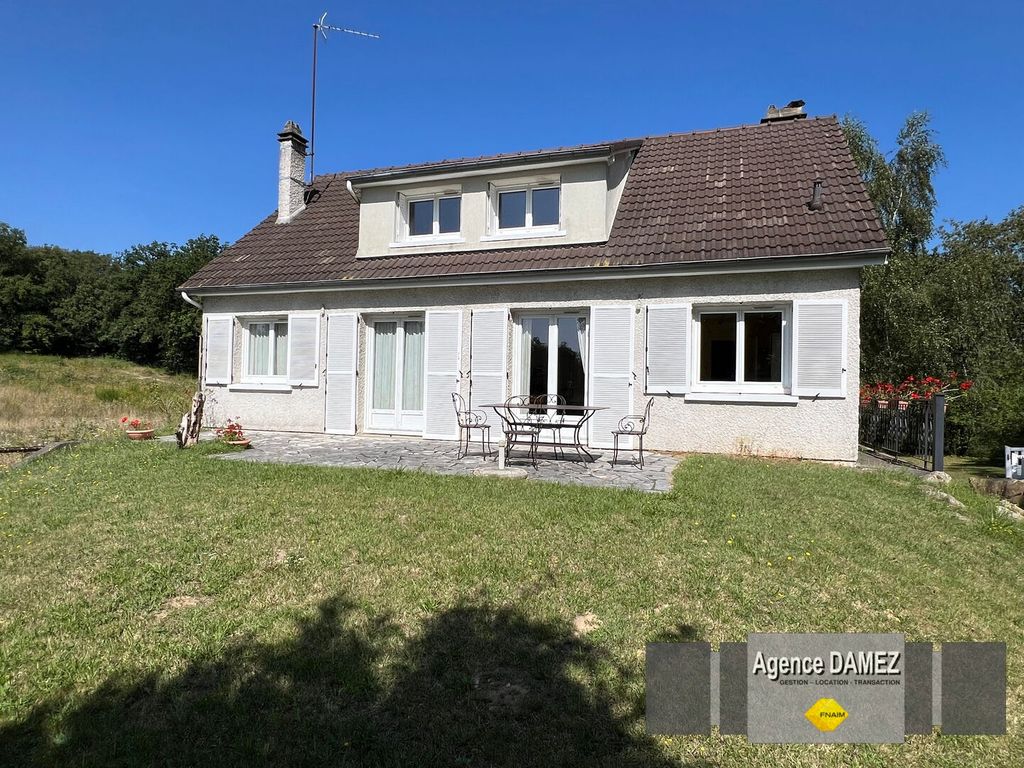 Achat maison à vendre 4 chambres 131 m² - Saint-Cyr-sous-Dourdan