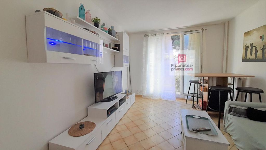 Achat appartement à vendre 3 pièces 52 m² - Saint-Raphaël