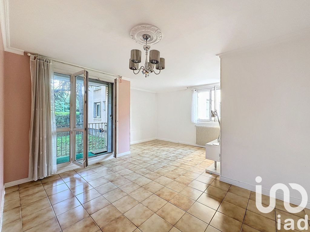 Achat appartement à vendre 3 pièces 70 m² - Alfortville