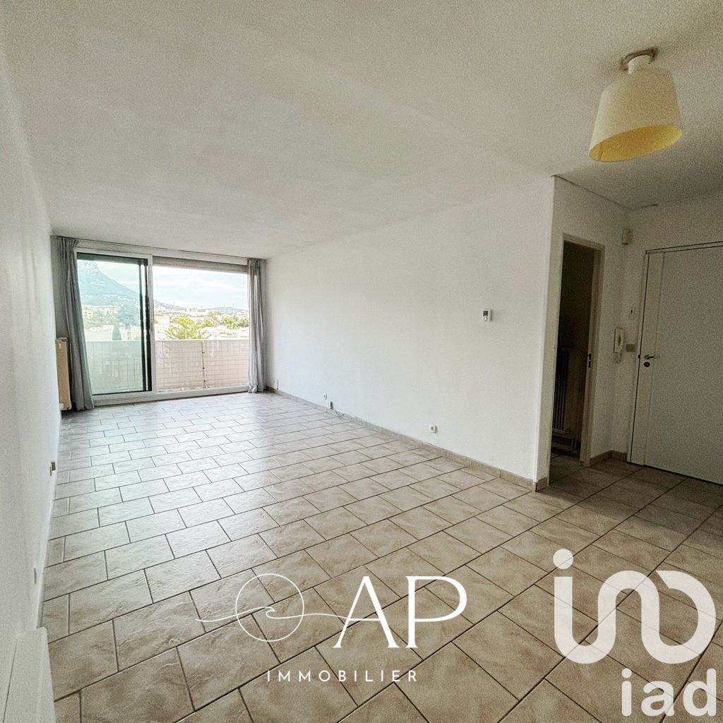 Achat appartement à vendre 4 pièces 80 m² - Toulon