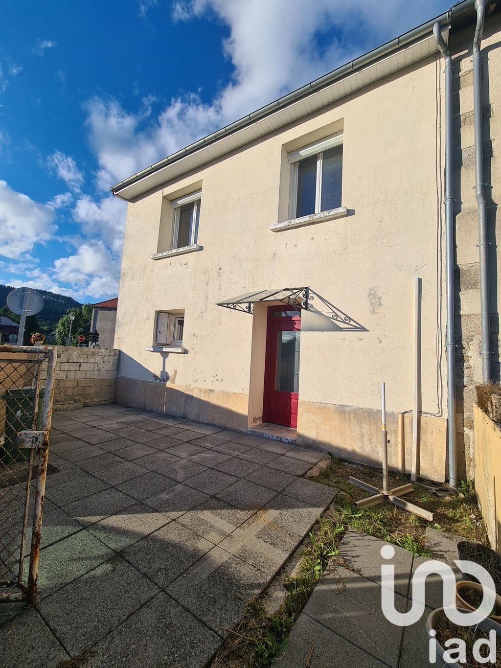 Achat maison à vendre 2 chambres 83 m² - La Jonchère-Saint-Maurice