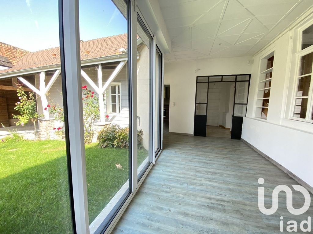 Achat maison à vendre 5 chambres 177 m² - Blangy-Tronville