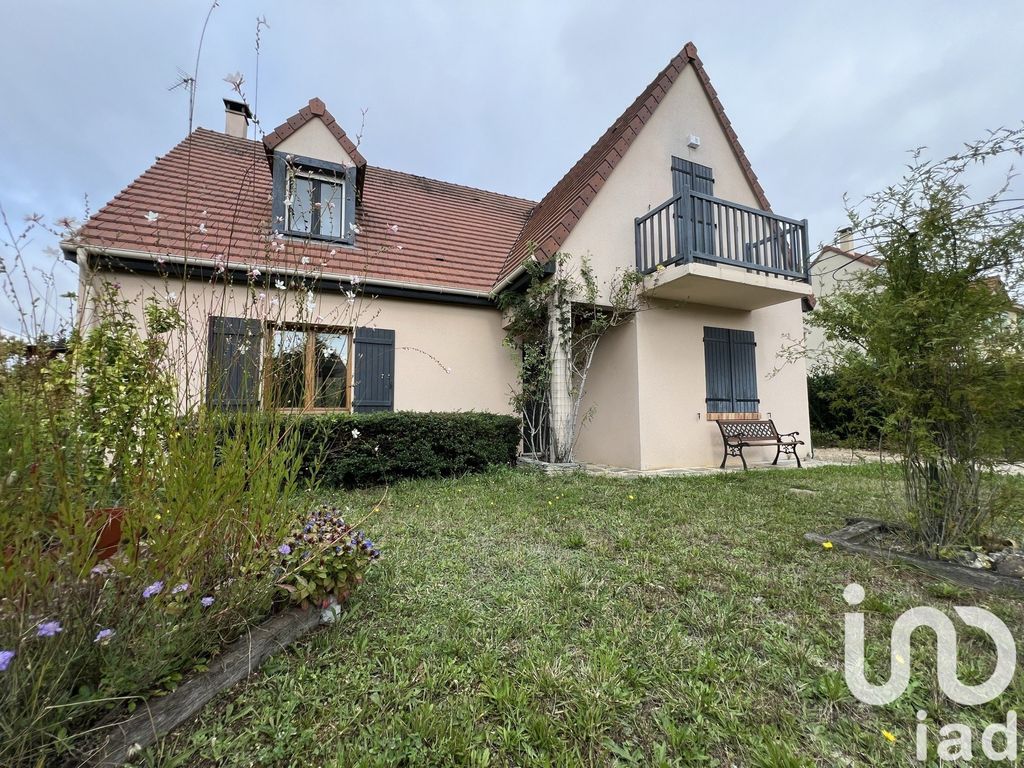 Achat maison à vendre 5 chambres 167 m² - Sainte-Gemme-Moronval