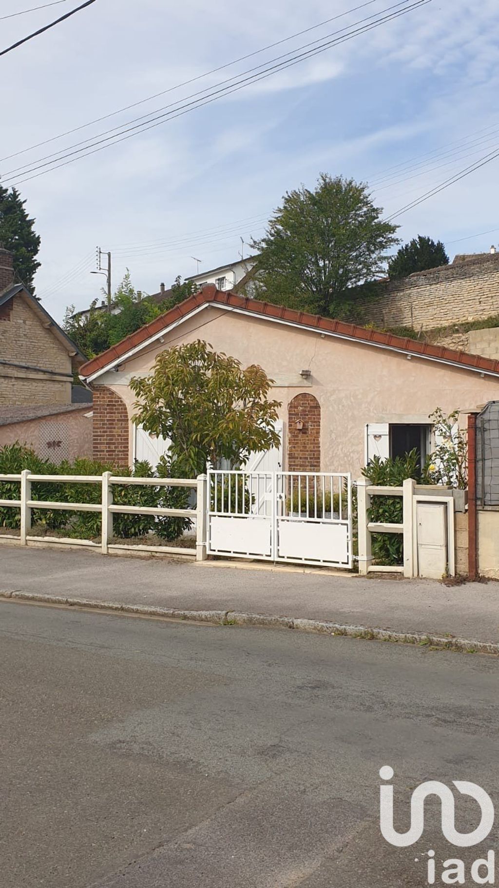 Achat maison à vendre 2 chambres 83 m² - Bury