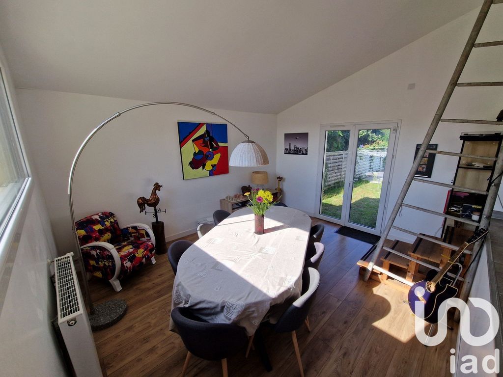 Achat maison à vendre 4 chambres 158 m² - Mérignac