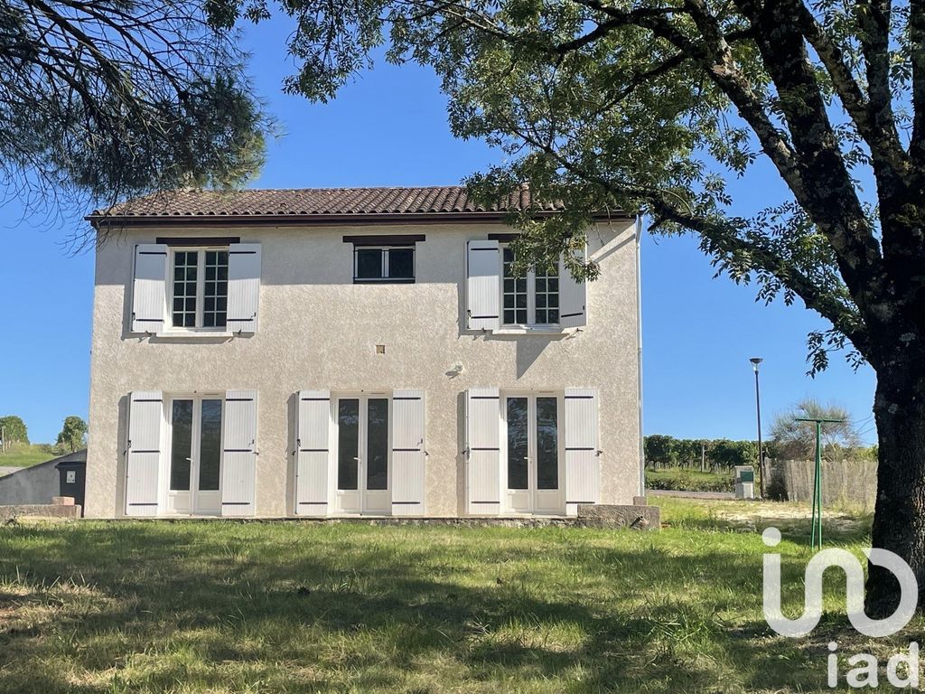 Achat maison à vendre 4 chambres 116 m² - Singleyrac