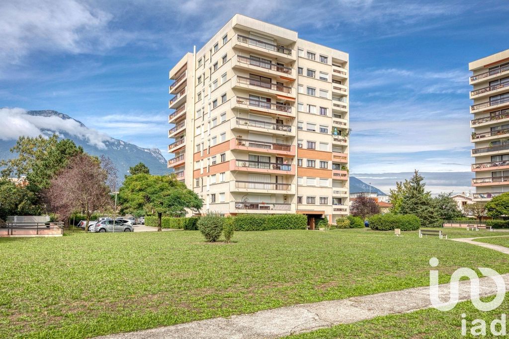 Achat appartement à vendre 6 pièces 114 m² - Échirolles