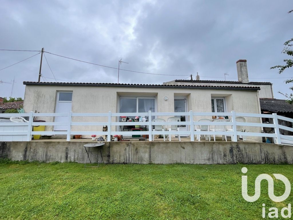 Achat maison à vendre 5 chambres 150 m² - Pouzauges