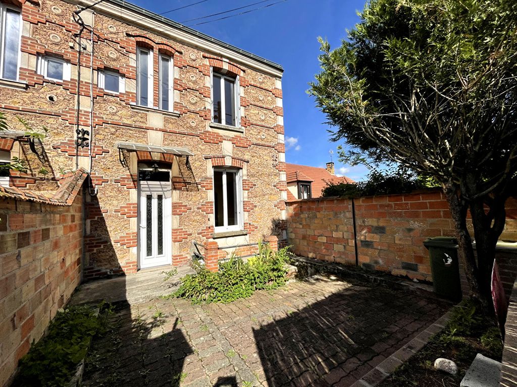 Achat maison à vendre 2 chambres 76 m² - Itteville