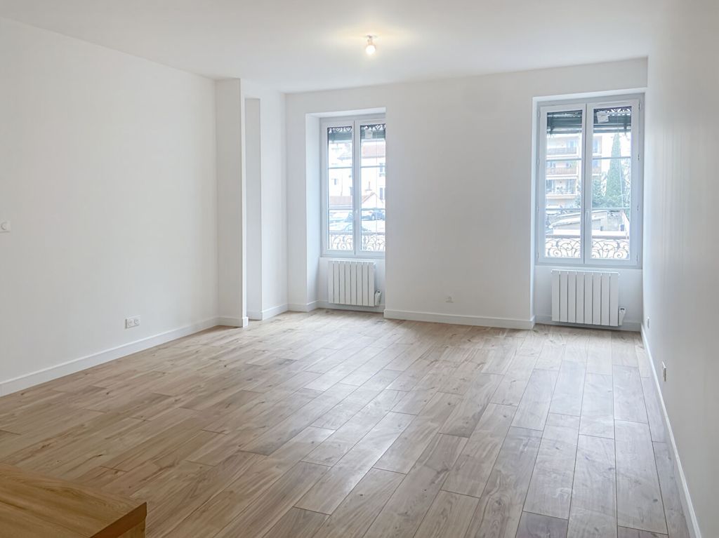 Achat appartement à vendre 2 pièces 47 m² - Lyon 2ème arrondissement