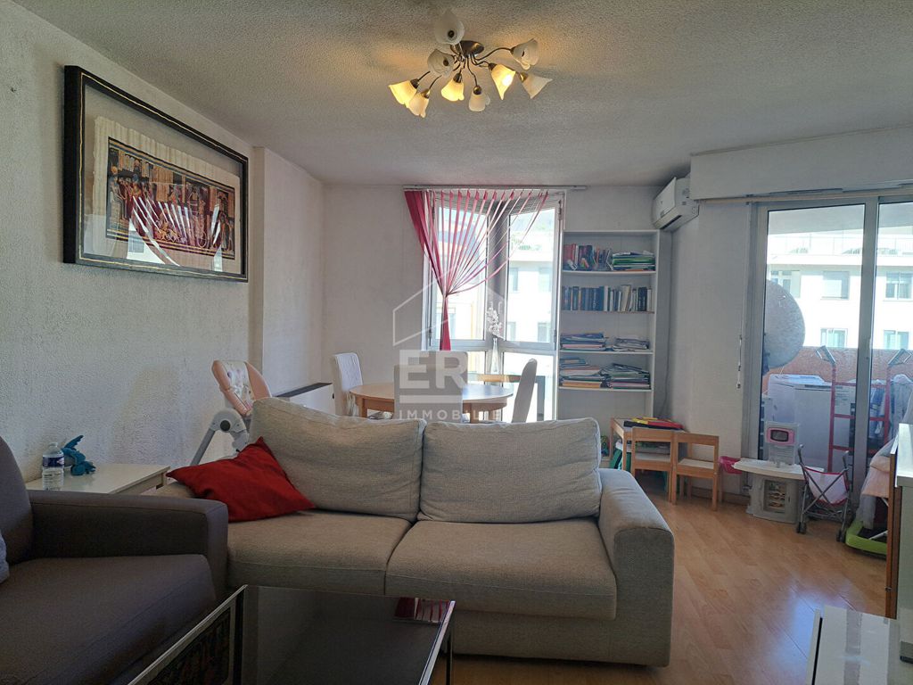 Achat appartement à vendre 3 pièces 73 m² - Nice