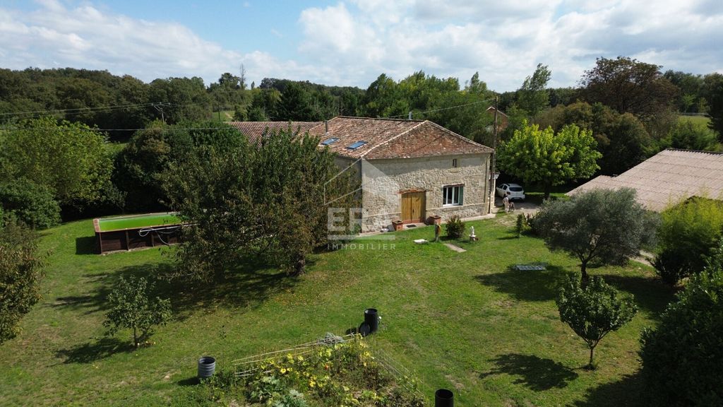 Achat maison à vendre 5 chambres 267 m² - Montignac-de-Lauzun