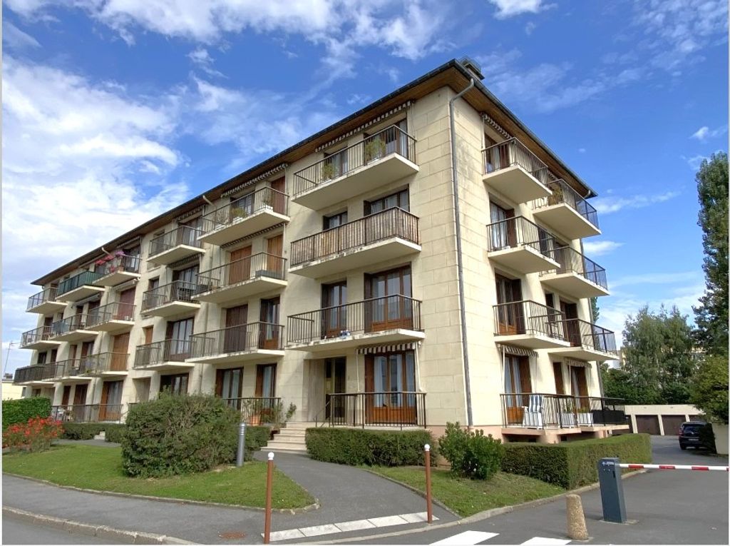 Achat appartement à vendre 2 pièces 54 m² - Bois-d'Arcy