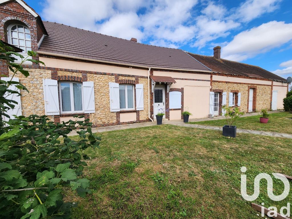 Achat maison à vendre 5 chambres 150 m² - Saint-Aubin-des-Bois