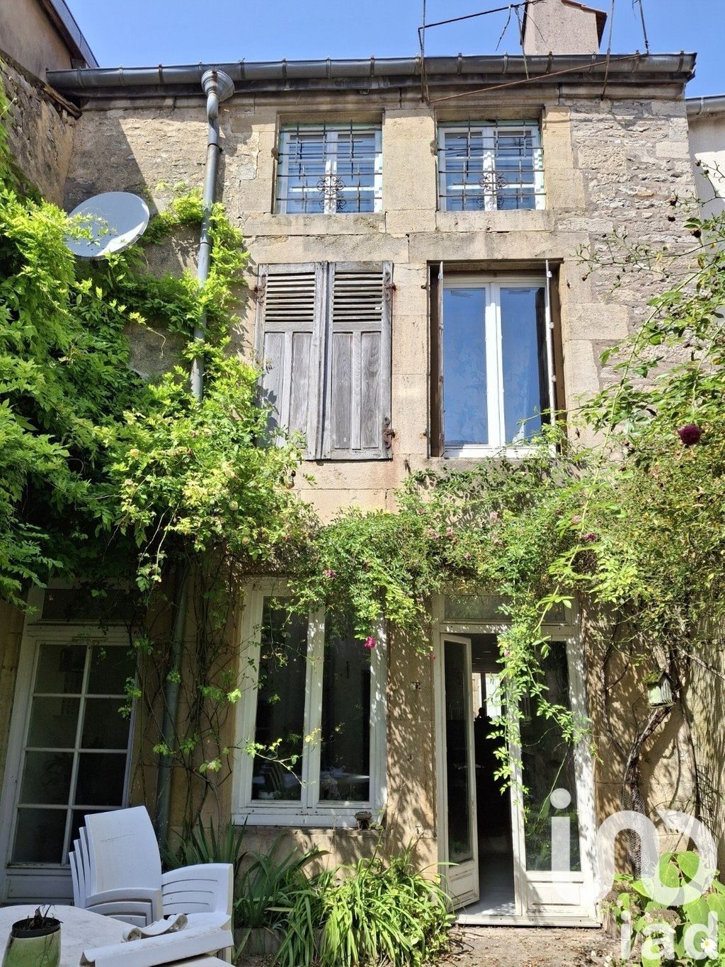 Achat maison à vendre 5 chambres 176 m² - Langres